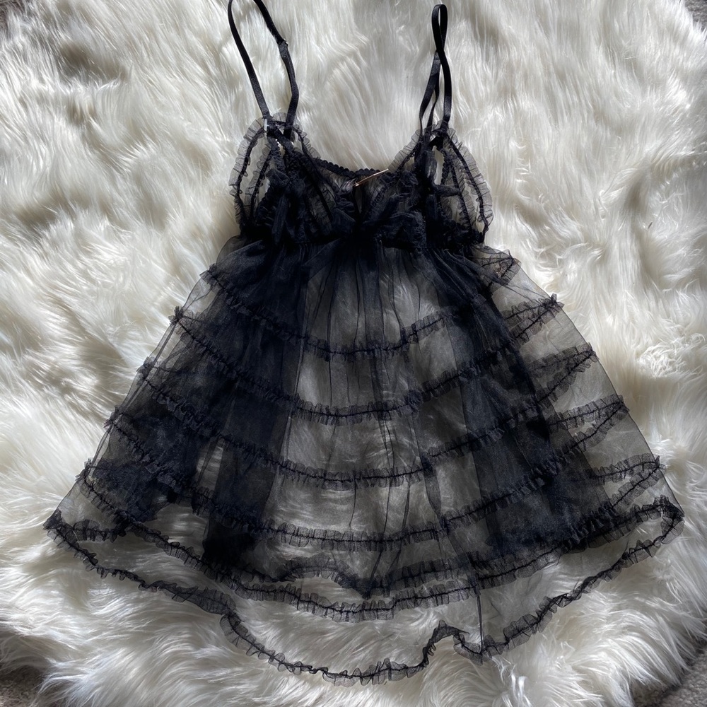 Victoria Tulle Night